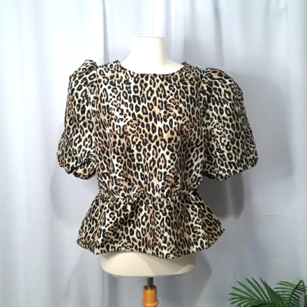 H&M Leopard Print Puff Sleeve Top Size L